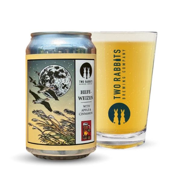 TWO RABBITS BREWING COMPANY へフェヴァイツェン ＜アップルシナモン＞