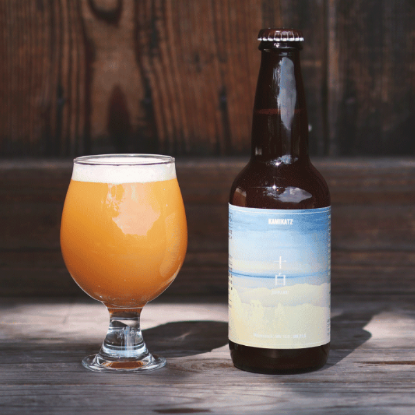RISE & WIN Brewing Co. 十白